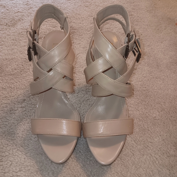 BCBG PL-Avine Sand Vachetta Leather Strappy Platform Sandals High Heels 7.5M - Picture 5 of 12